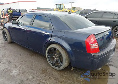 2006 Chrysler 300C z USA, uszkodzony, nr VIN 2C3KK63H96H107337